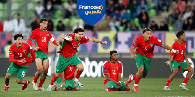 فرحة عارمة للاعبي أسود الأطلس بعد الفوز بركلات الترجيح على ديوك فرنسا وتأهلهم التاريخي إلى نهائي كأس العالم للشباب في تشيلي